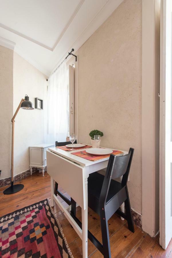 Cozy Apartment In Historic Center 리스본 외부 사진